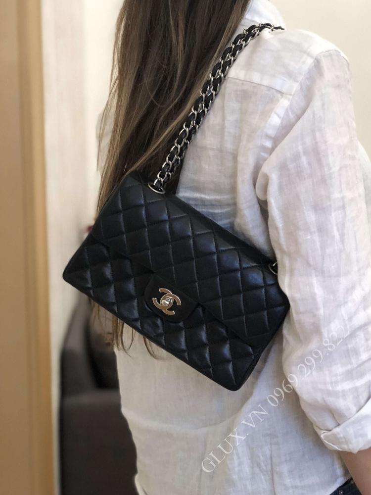 Chanel Classic Small Flap Bag màu đen