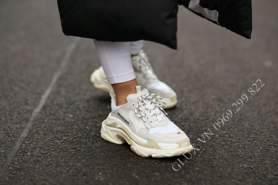 Giày  chunky Balenciaga