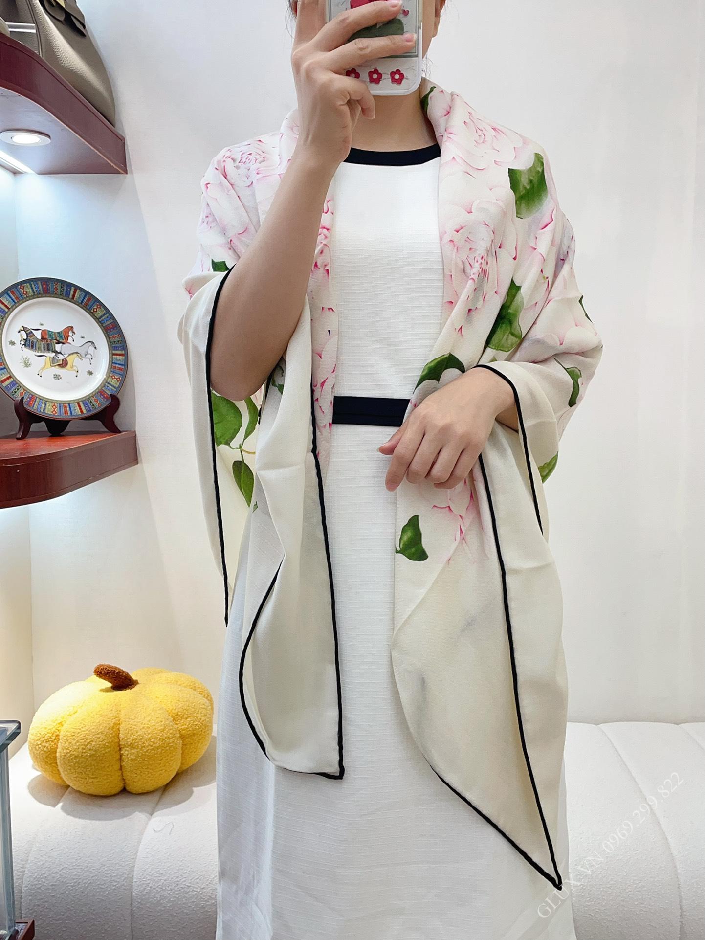 Trắng