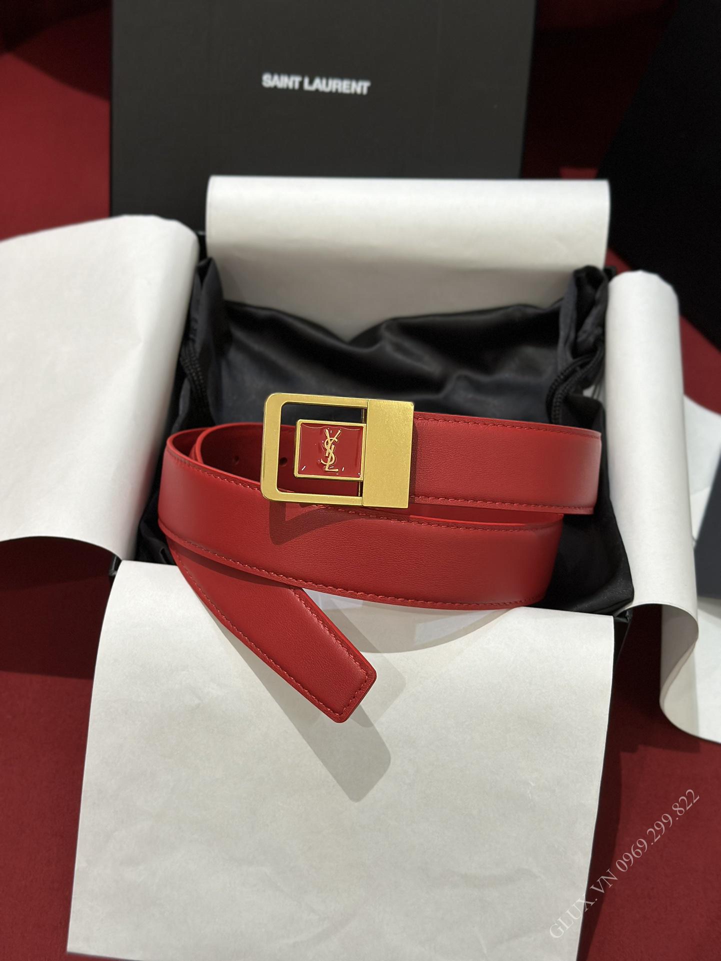 Đỏ